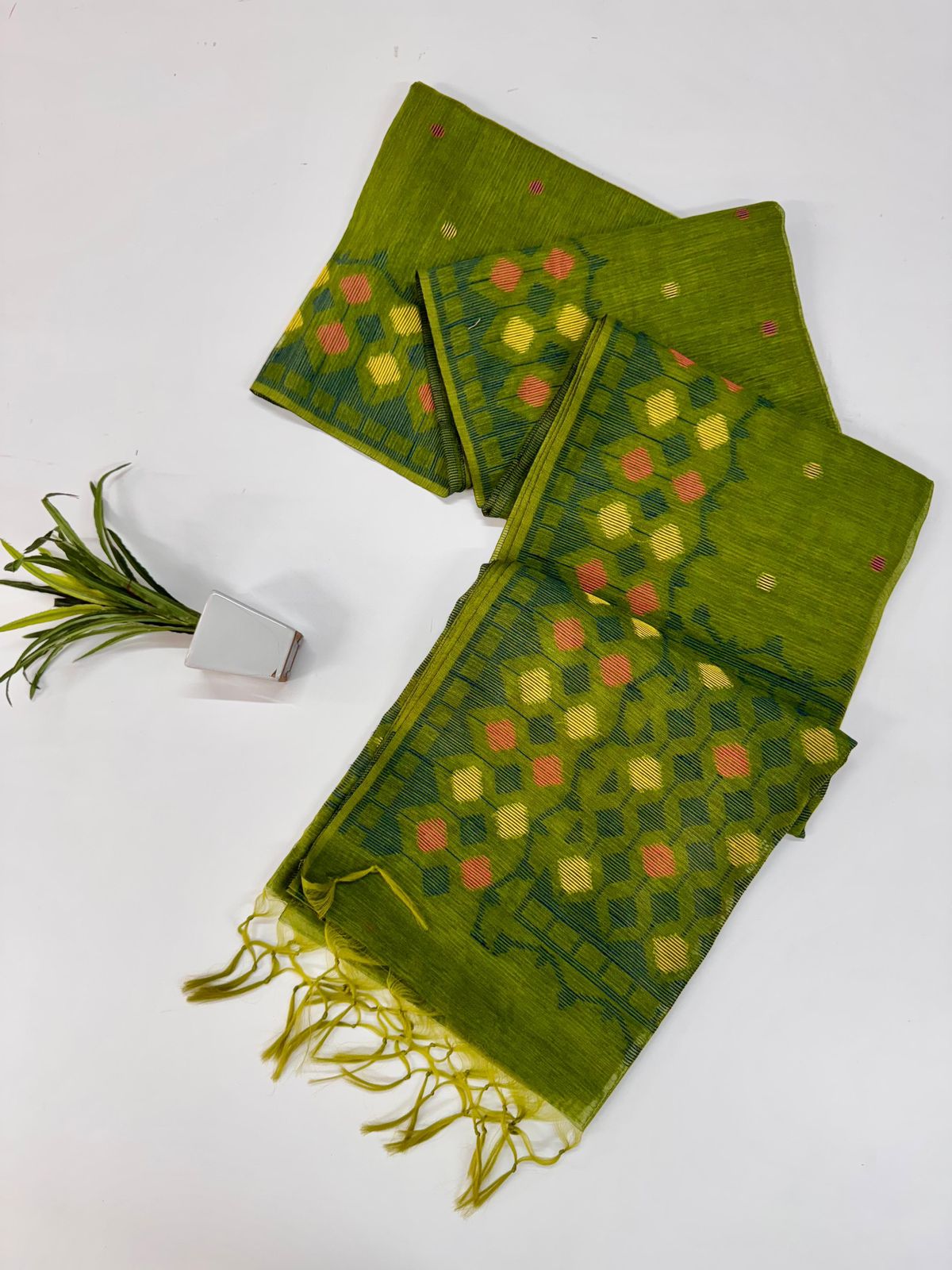 Jamdani Jute Linen Saree
