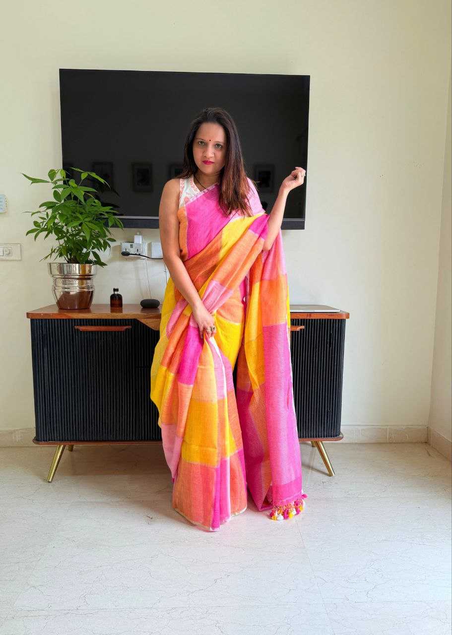 Checked Lightweight Linen Saree